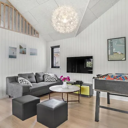 Lovely In Tisvildeleje With Sauna Casa vacanze